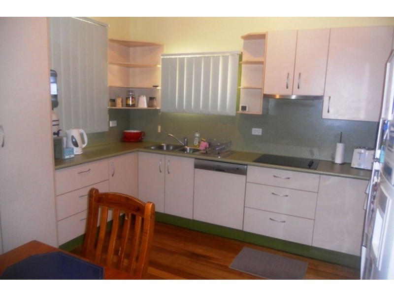 7 Hilton Road, Mount Isa QLD 4825