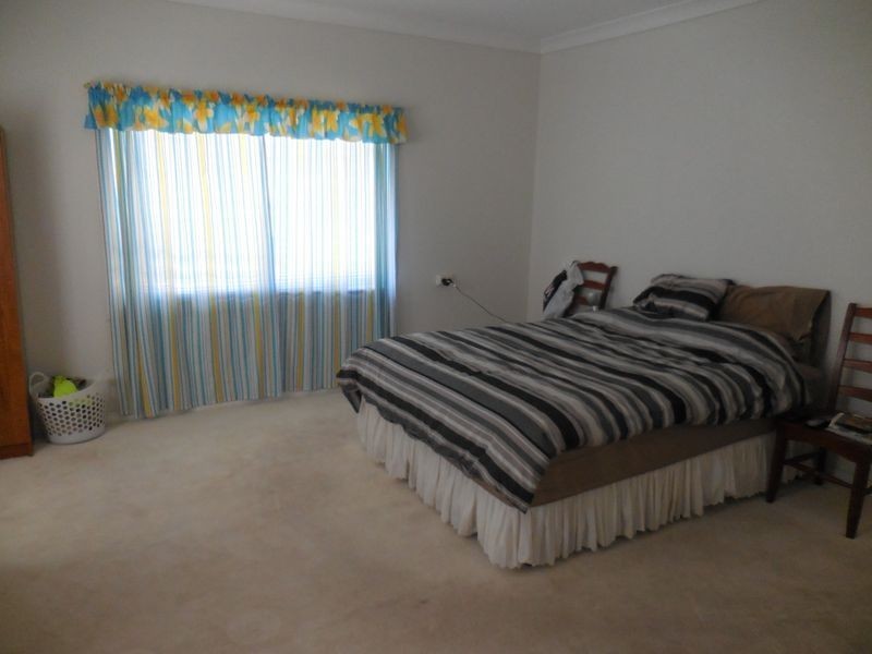 3 Seventh Avenue, Mount Isa QLD 4825