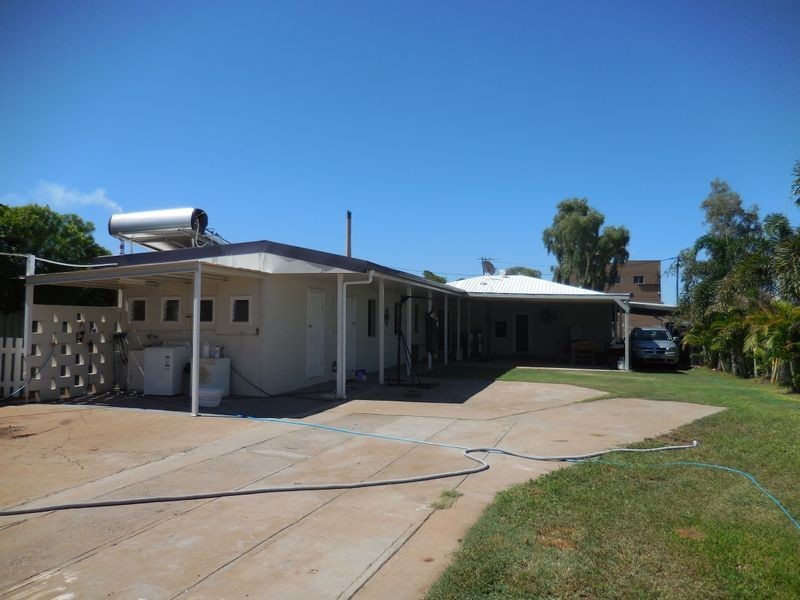 3 Seventh Avenue, Mount Isa QLD 4825