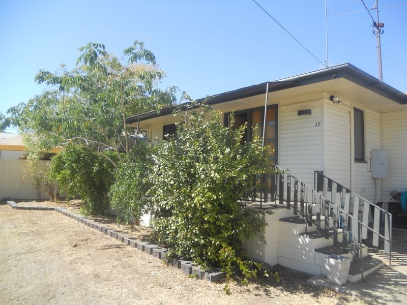 17 Diane Street, Mount Isa QLD 4825