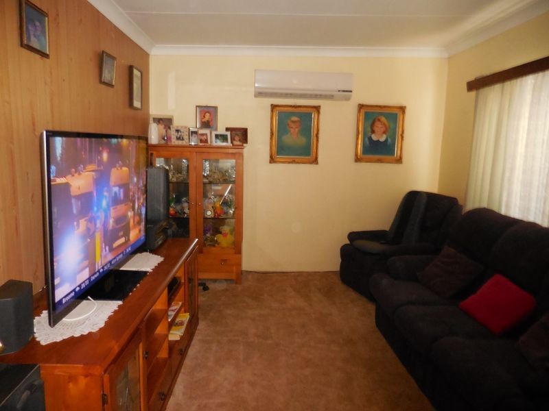 4 Jane Street, Mount Isa QLD 4825