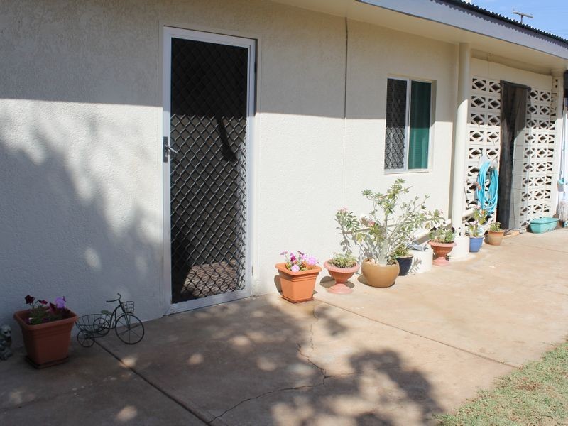 4 Jane Street, Mount Isa QLD 4825