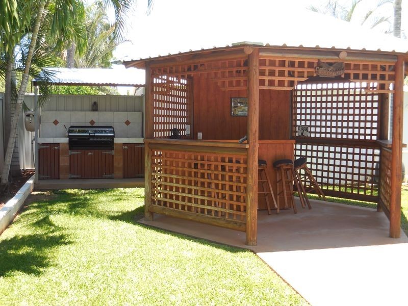 6 Noakes Avenue, Mount Isa QLD 4825