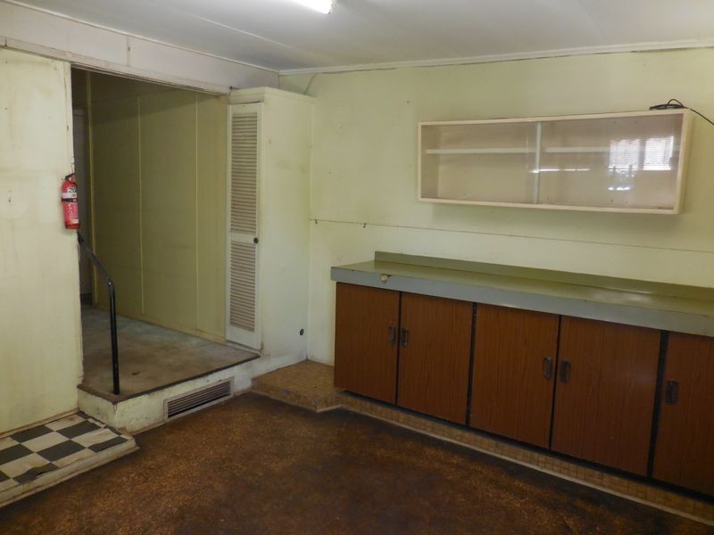 25 Twenty First Avenue, Mount Isa QLD 4825