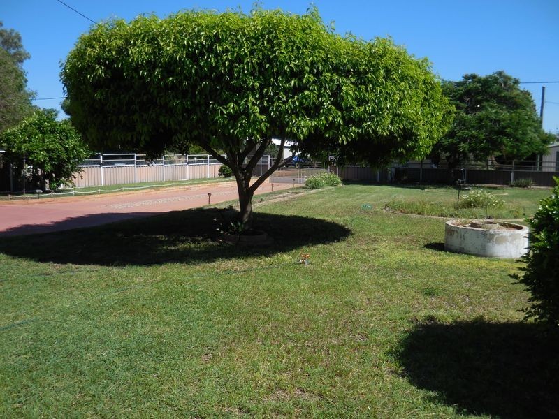 25 Twenty First Avenue, Mount Isa QLD 4825