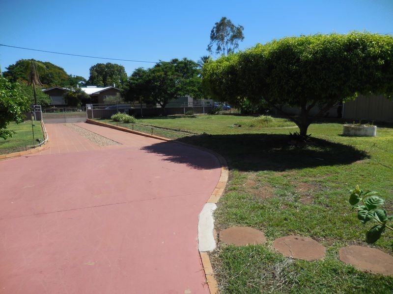 25 Twenty First Avenue, Mount Isa QLD 4825