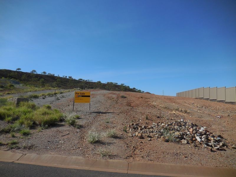 37 Black Star Crescent, Mount Isa QLD 4825