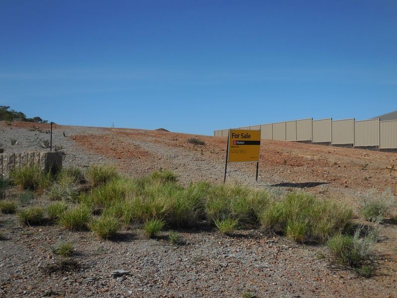 37 Black Star Crescent, Mount Isa QLD 4825
