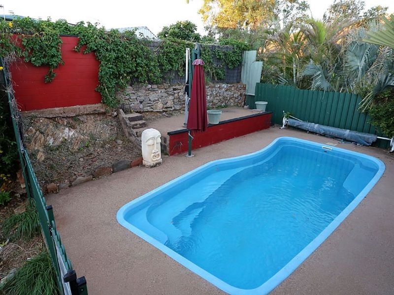 15 Hinkler Crescent, Mount Isa QLD 4825