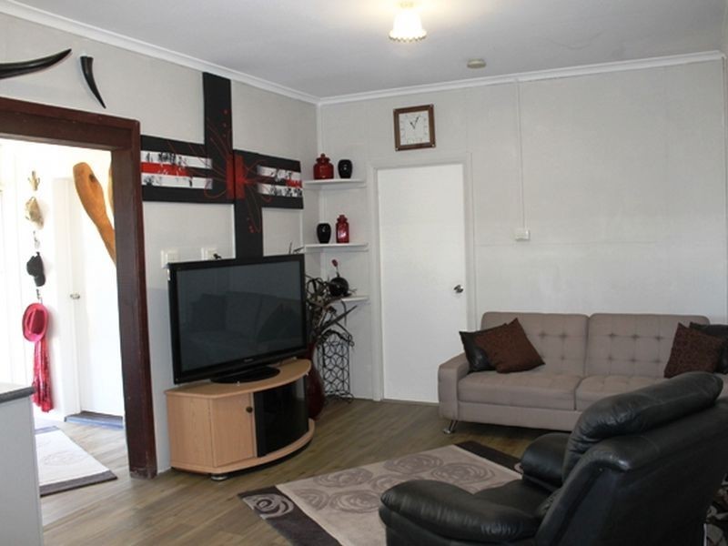 33 Second Avenue, Mount Isa QLD 4825