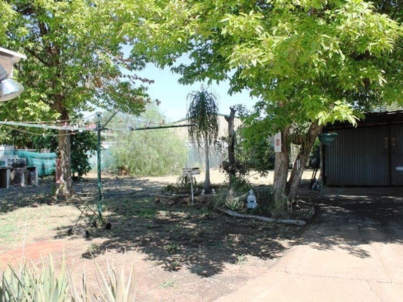33 Second Avenue, Mount Isa QLD 4825