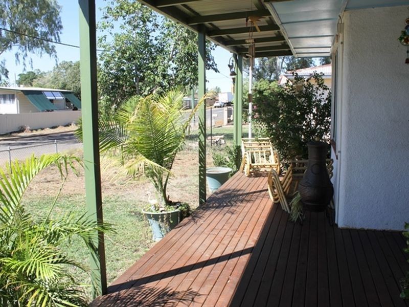 33 Second Avenue, Mount Isa QLD 4825