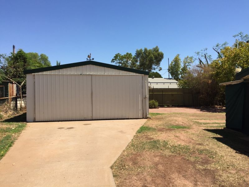 14 Hazel Street, Mount Isa QLD 4825