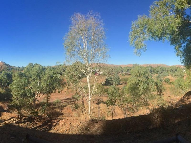 16-18 Twenty Second Avenue, Mount Isa QLD 4825