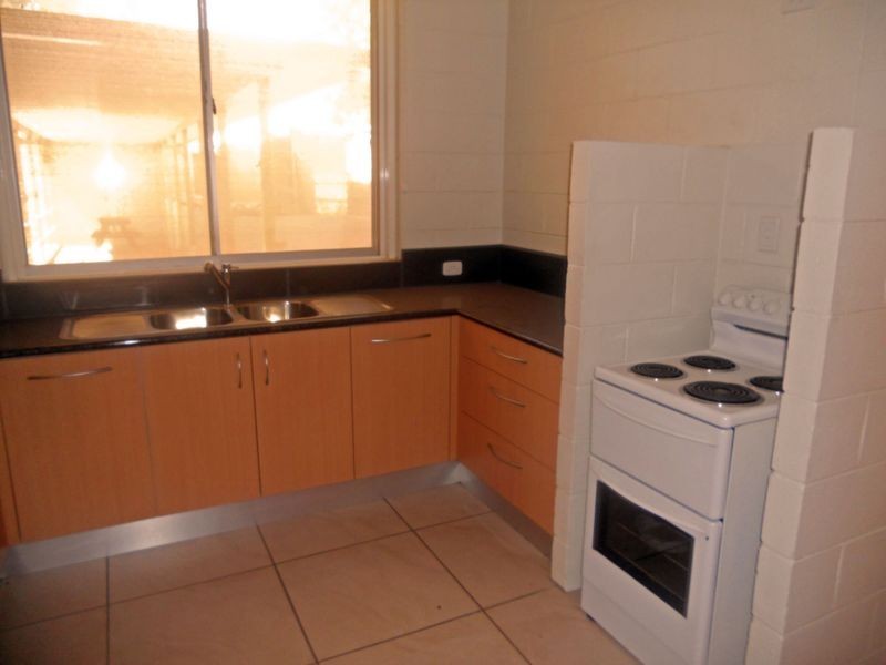 10 Thomson Road, Mount Isa QLD 4825