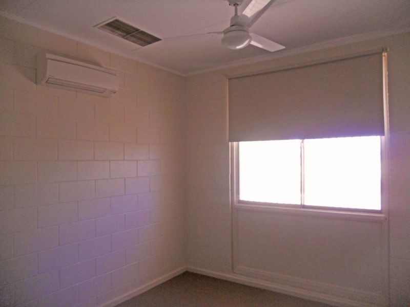 10 Thomson Road, Mount Isa QLD 4825