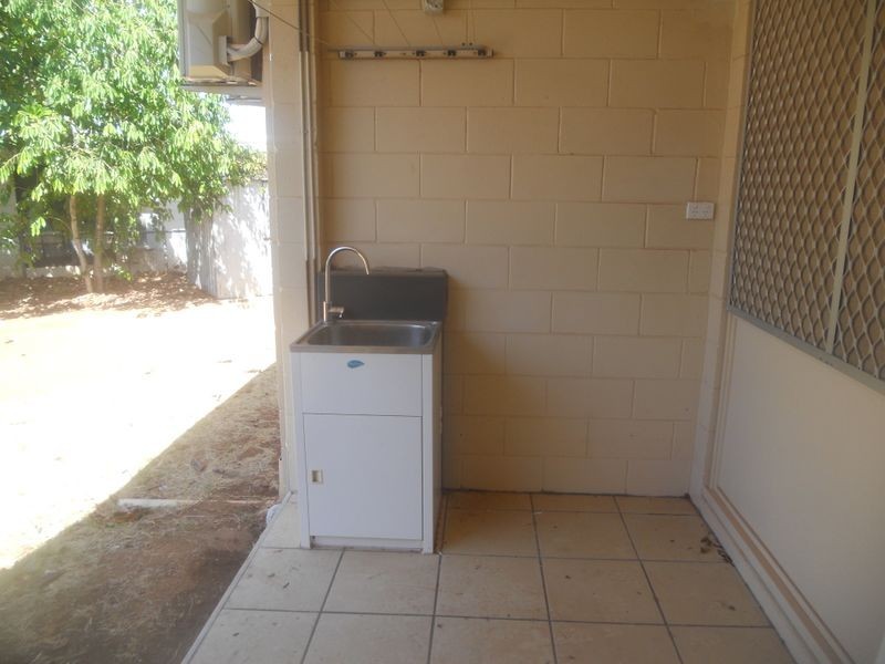 10 Thomson Road, Mount Isa QLD 4825