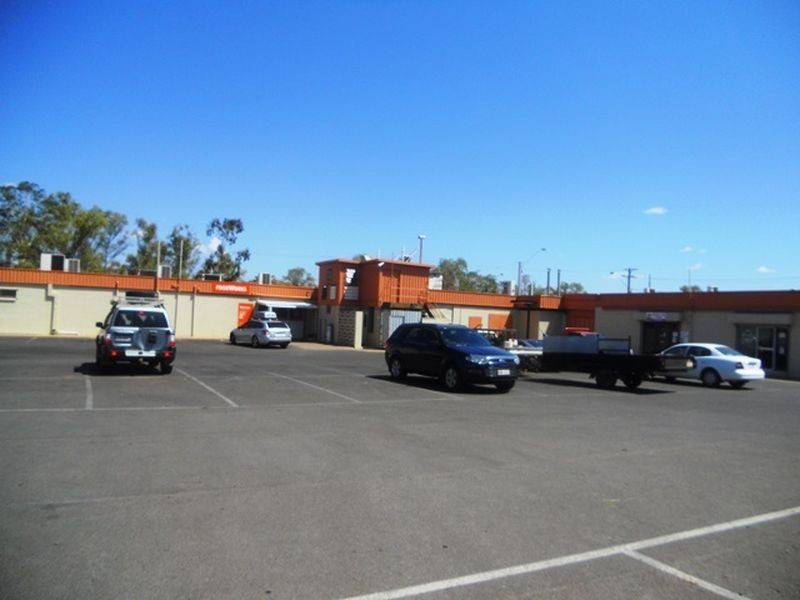 43 Sunset Drive, Mount Isa QLD 4825