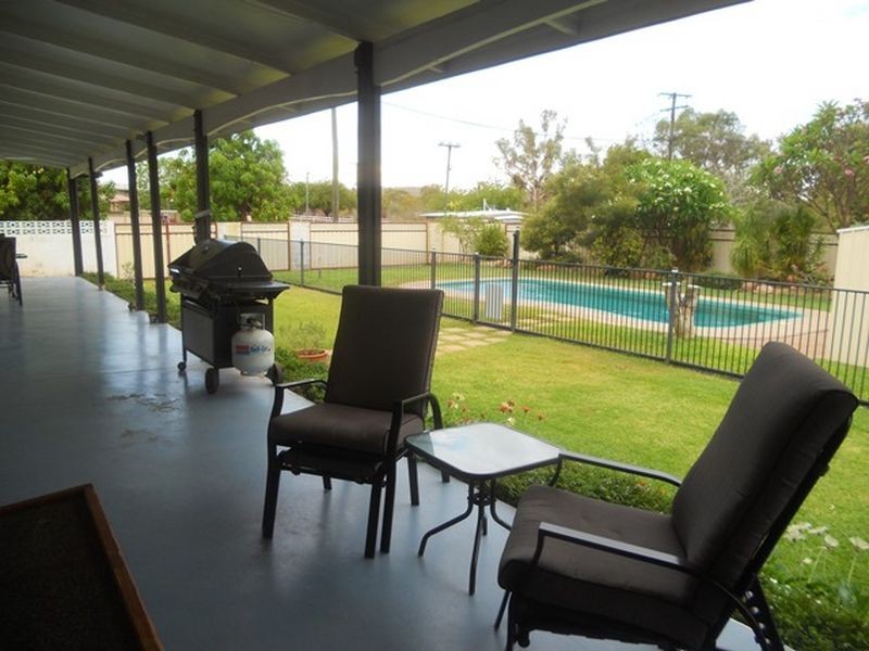 10 Southdown Avenue, Mount Isa QLD 4825