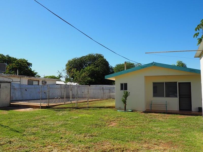 17 Jane Street, Mount Isa QLD 4825