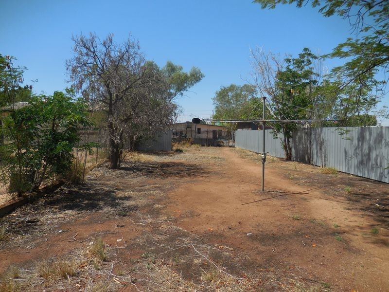 Unit 3 & 4/37 Rebecca Street, Mount Isa QLD 4825