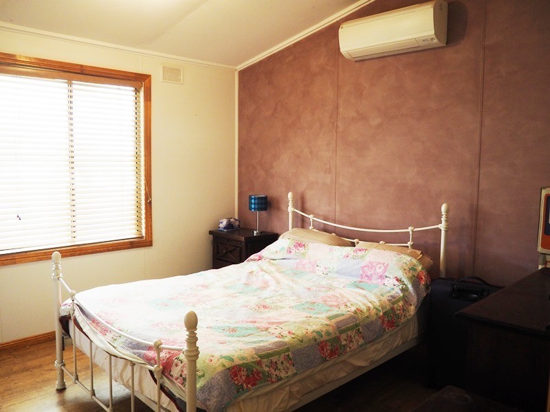 213-227 Duchess Road, Mount Isa QLD 4825
