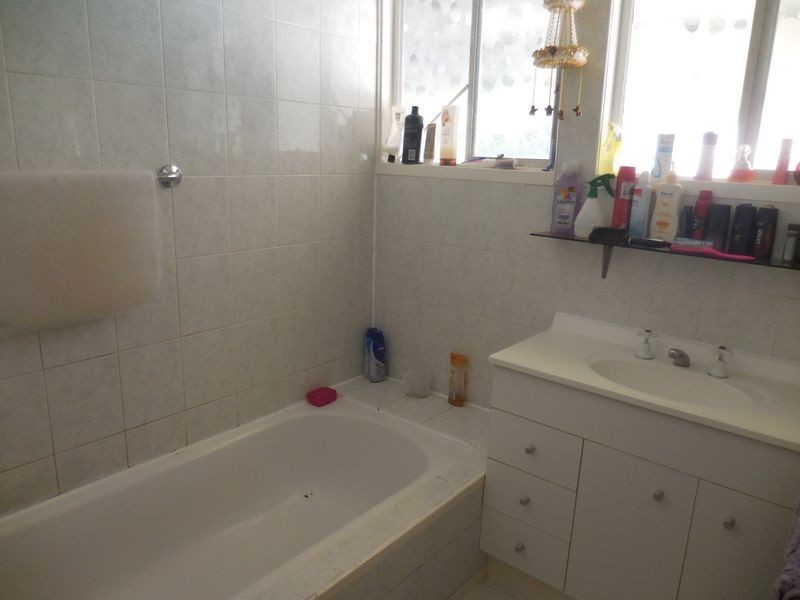 2 Wau Street, Mount Isa QLD 4825