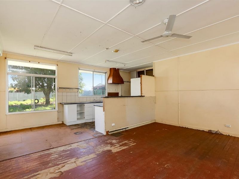 22 Finschafen Street, Mount Isa QLD 4825