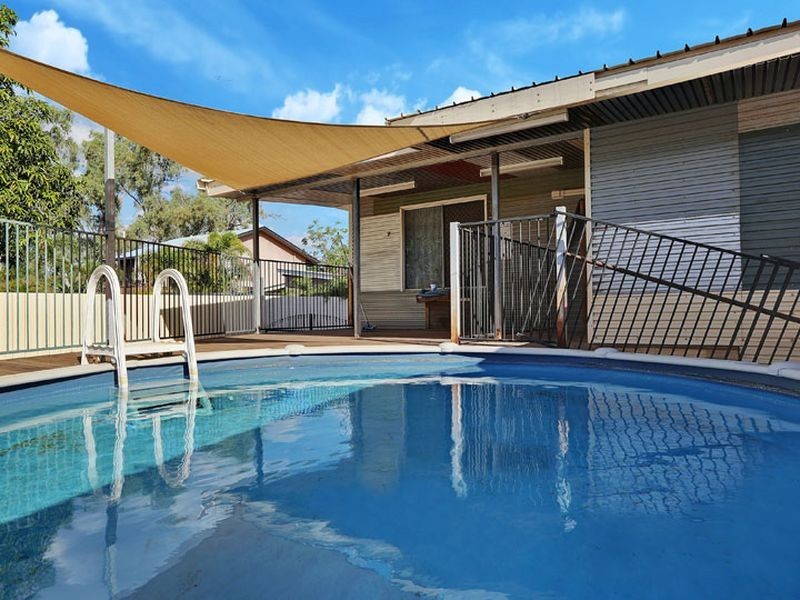 8 Seventeenth Avenue, Mount Isa QLD 4825