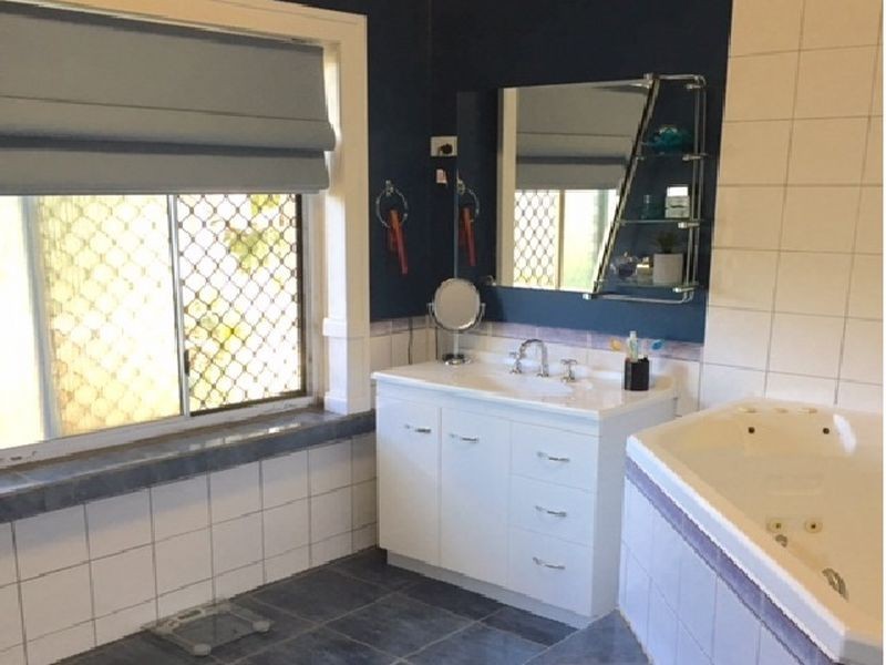 14 Judith Street, Mount Isa QLD 4825