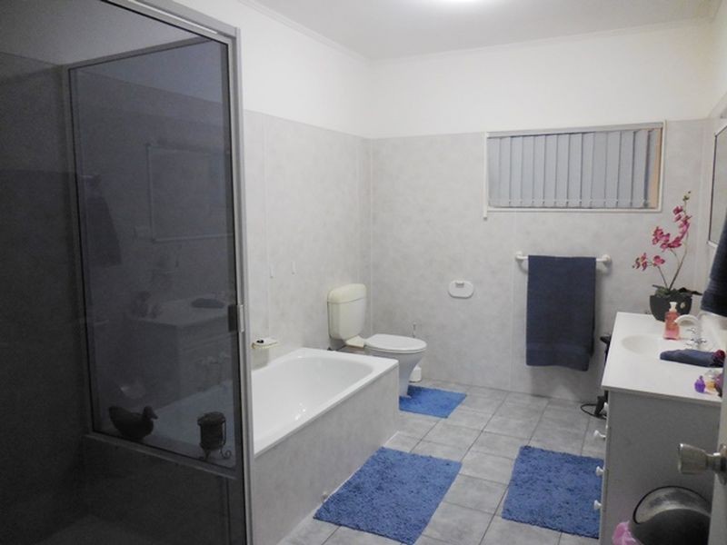 5 Barton Street, Mount Isa QLD 4825