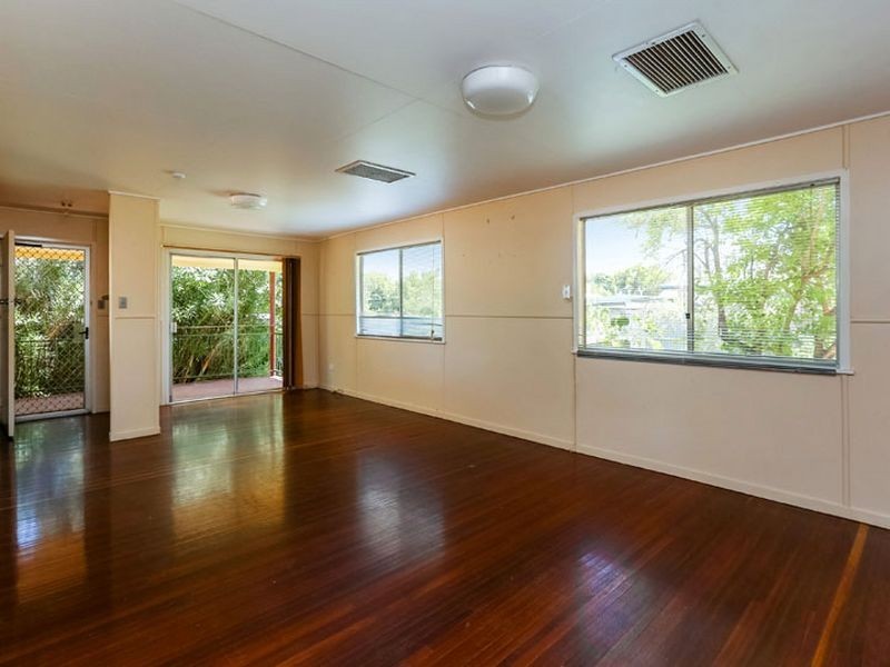 33 Evans Street, Mount Isa QLD 4825