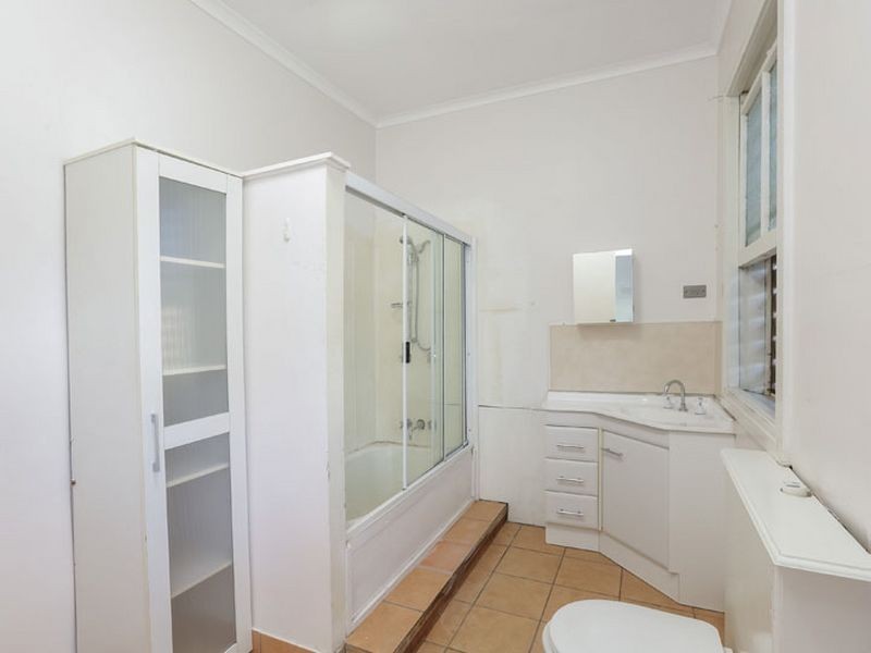 9 Margaret Street, Mount Isa QLD 4825