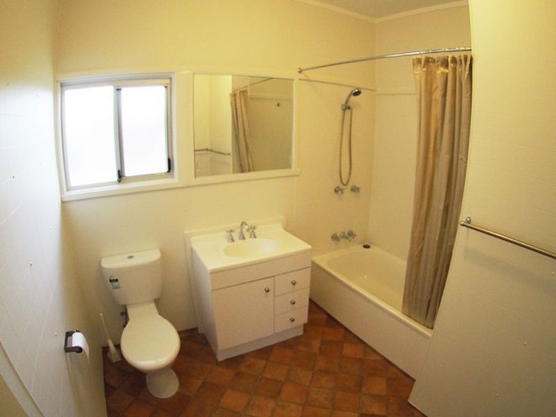 15 Moresby Street, Mount Isa QLD 4825