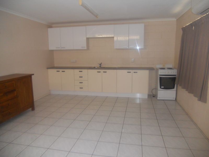 3/7 Noakes Avenue, Mount Isa QLD 4825