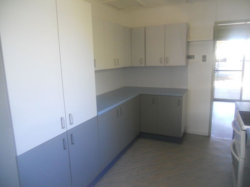 4 Jupiter Avenue, Mount Isa QLD 4825