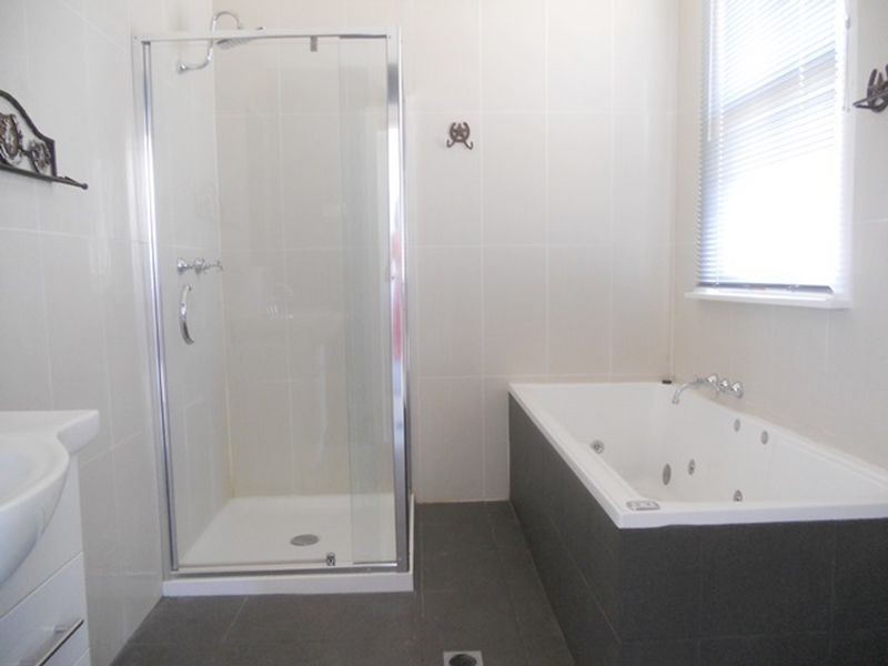 4 Margaret Street, Mount Isa QLD 4825