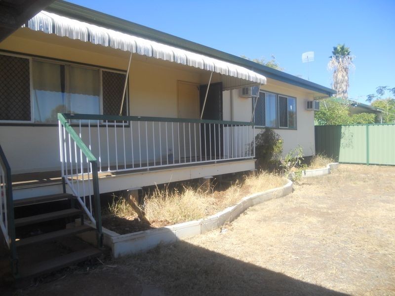 71 Sunset Drive, Mount Isa QLD 4825