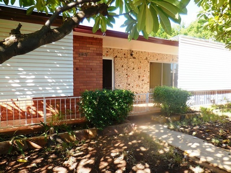 1 Barton Street, Mount Isa QLD 4825