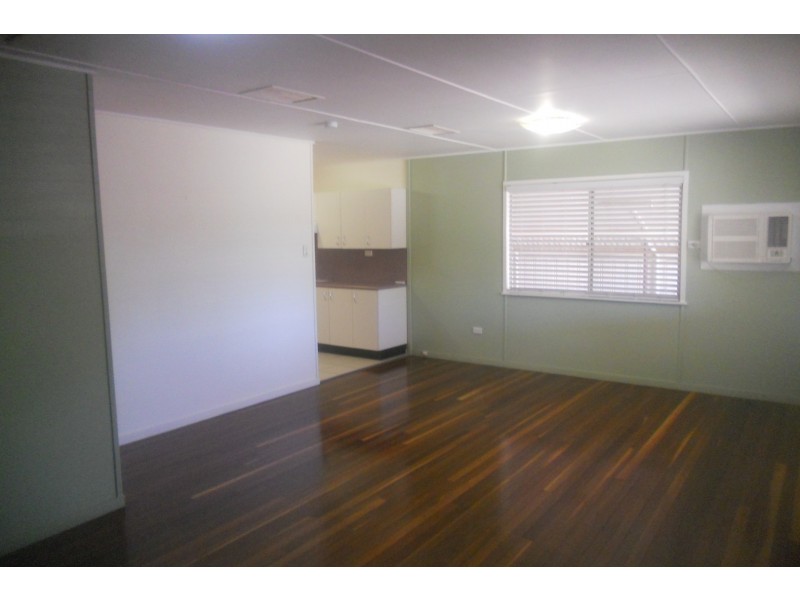 8 Bulolo Street, Mount Isa QLD 4825