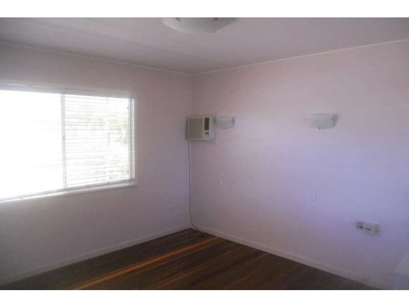 8 Bulolo Street, Mount Isa QLD 4825