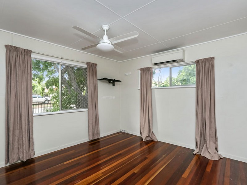 4 Todd Road, Mount Isa QLD 4825