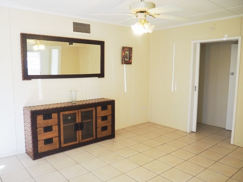 25 Opal Street, Mount Isa QLD 4825