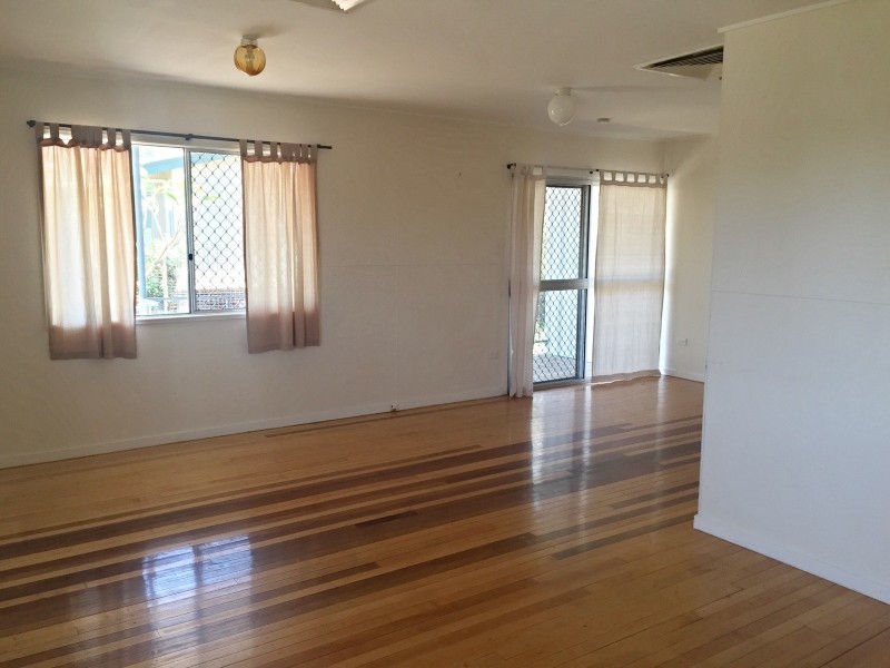 4 Richards Crescent, Mount Isa QLD 4825