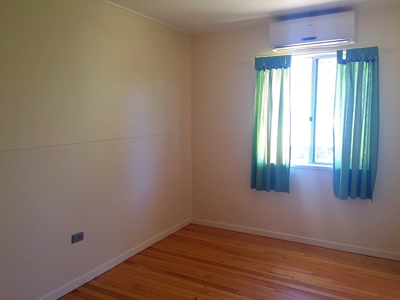 4 Richards Crescent, Mount Isa QLD 4825