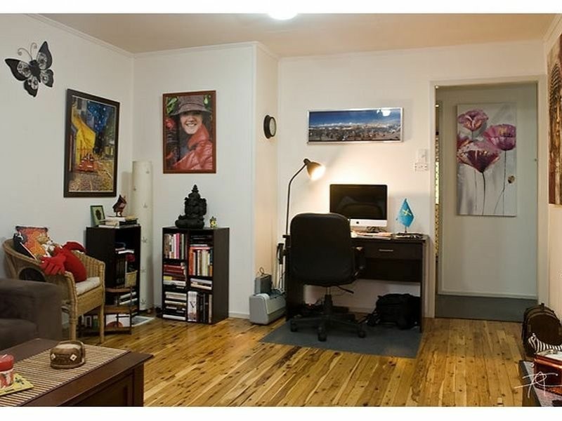 10 Rosella Avenue, Mount Isa QLD 4825