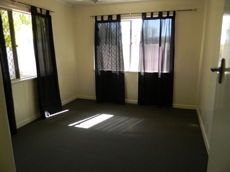 135 East Street, Mount Isa QLD 4825