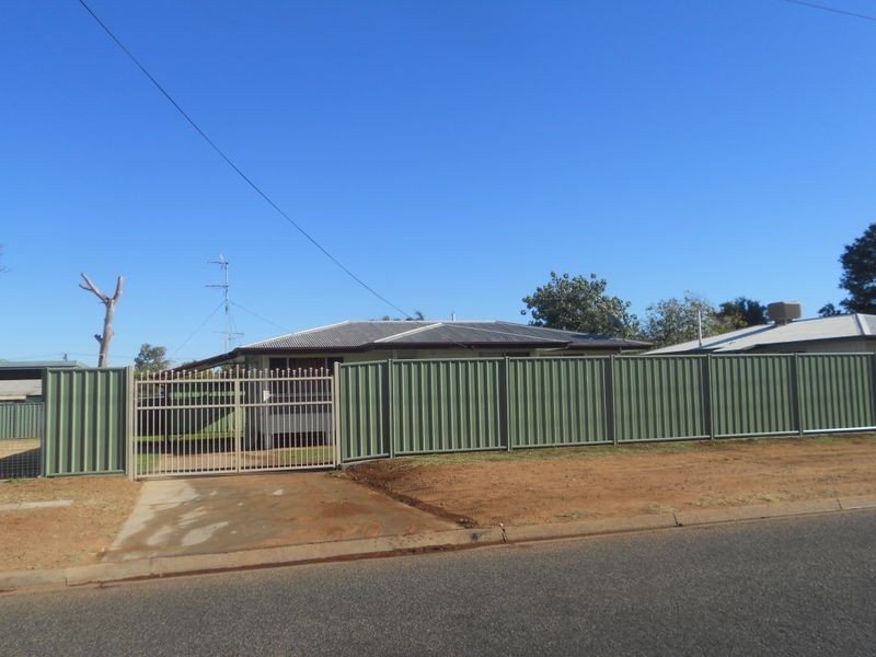 5 Darling Crescent, Mount Isa QLD 4825