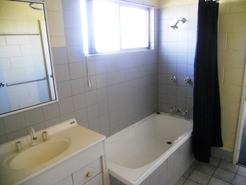 20 Emmalyn Close, Mount Isa QLD 4825