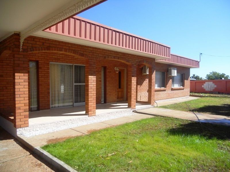 15 Bakhash Street, Mount Isa QLD 4825